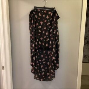 Torrid floral skirt short front long‎ in back NWT woman’s size 22 belt h…